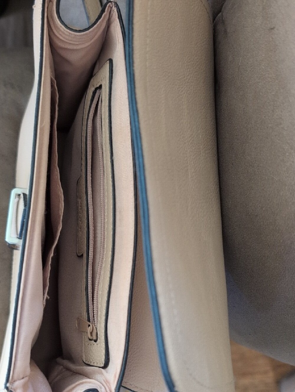 Pimkie Women's Leather Crossbody Bag in Light Blush - Picture 5 of 5